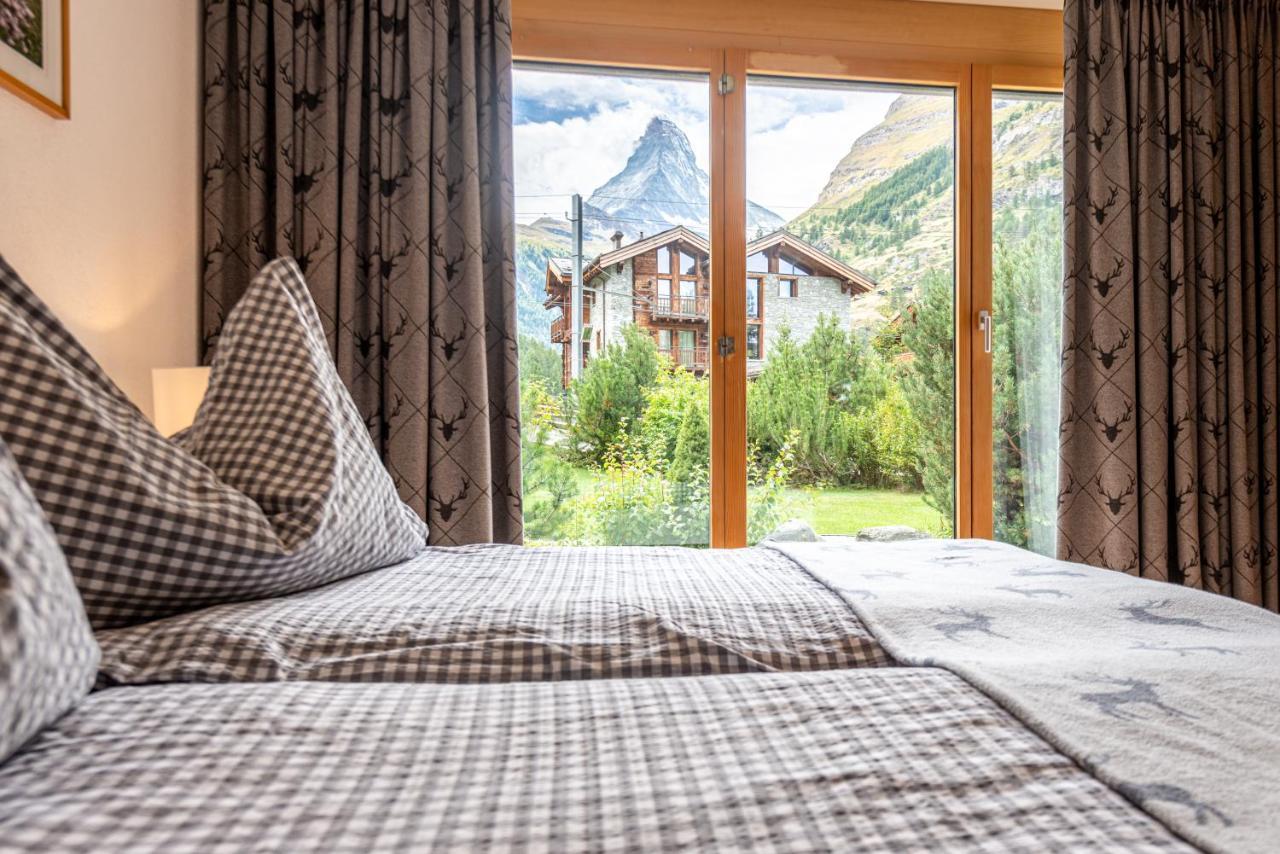 Haus Alpine Appartement Zermatt Buitenkant foto